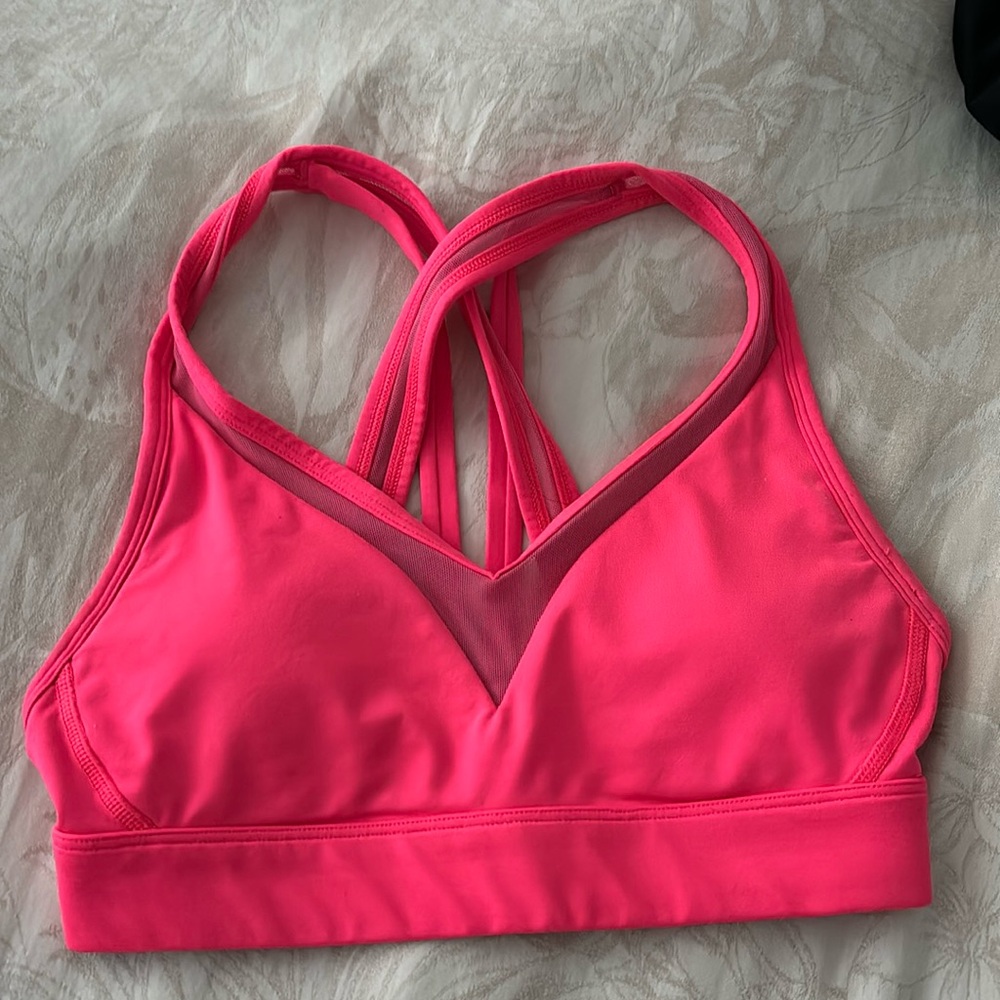 Lululemon sports bra